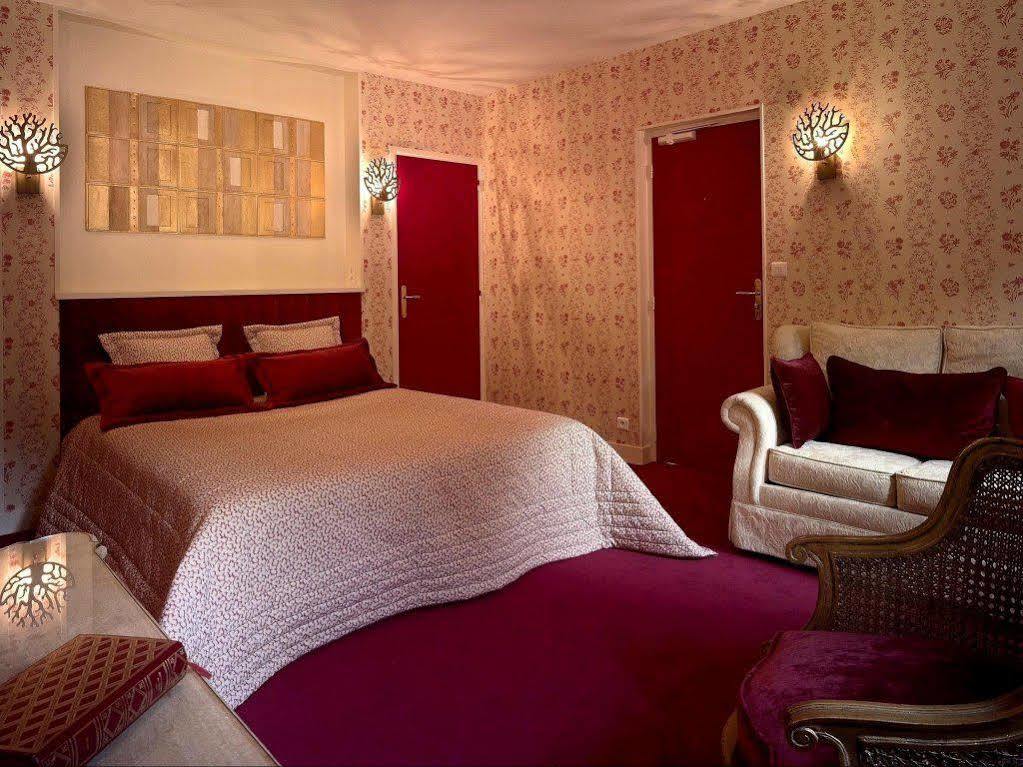 מונטניה-או-פרש Logis - Hotel & Restaurant Du Tribunal מראה חיצוני תמונה
